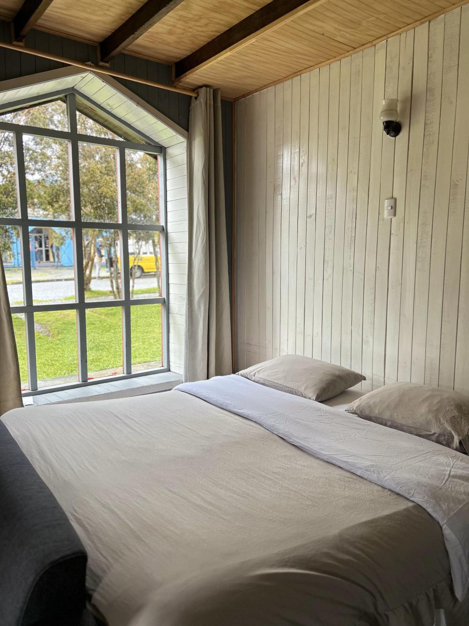 Appartement Quelen Austral à Hornopirén Extérieur photo
